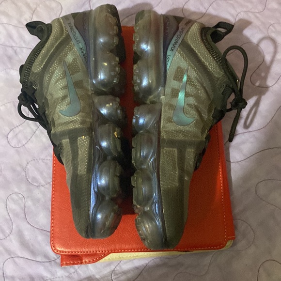 I love the shoes the shoes are so comfortable and easy to find an outfit for - Picture 2 of 4